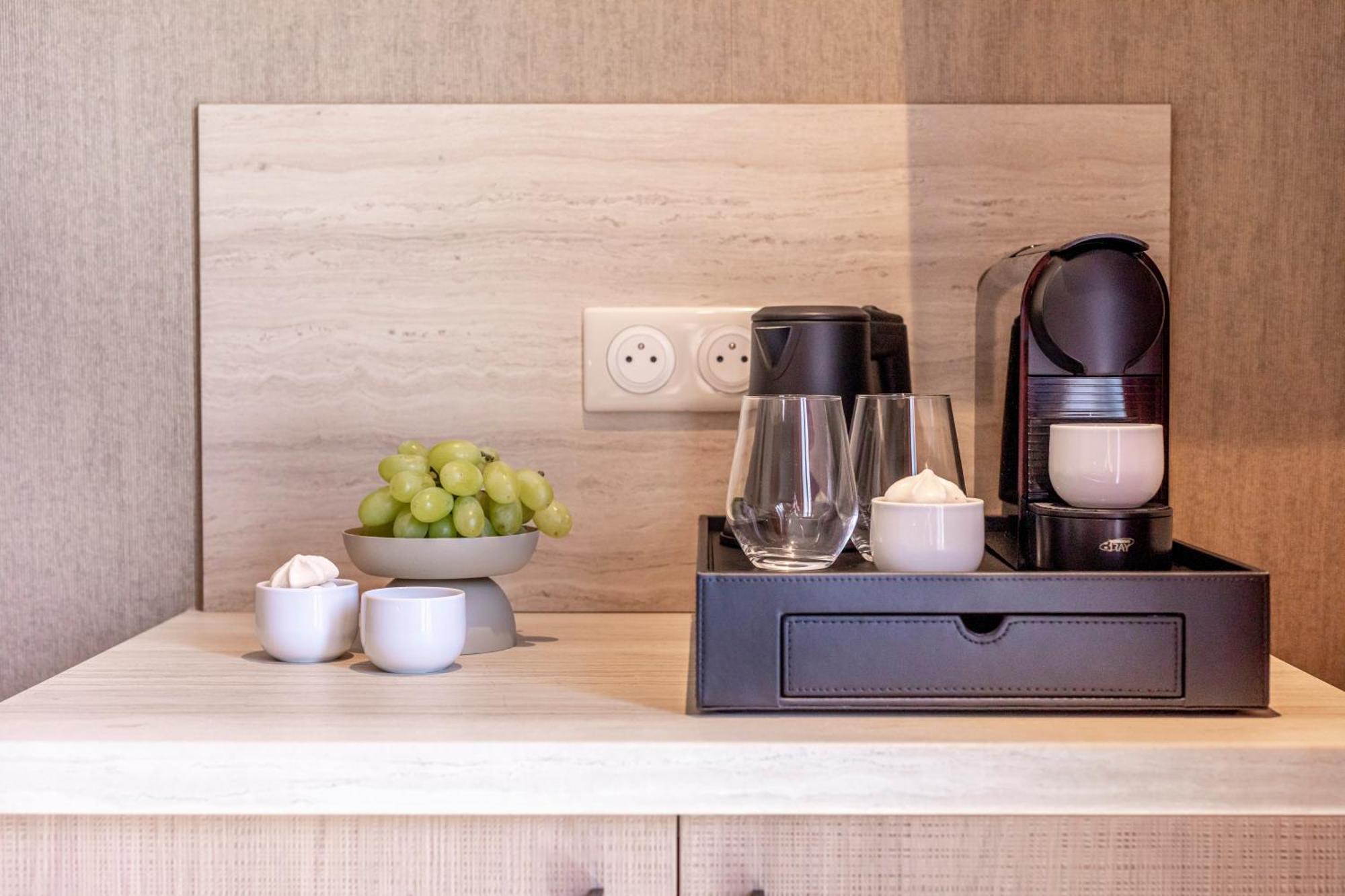 Suite Fl By Sweett Paris Bagian luar foto