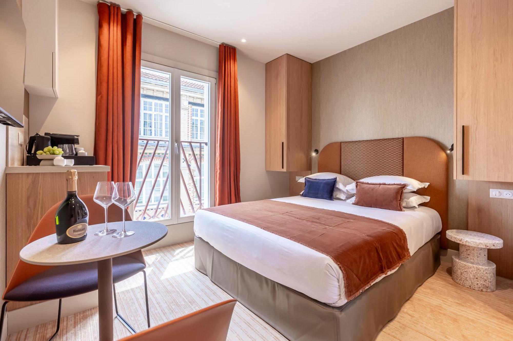 Suite Fl By Sweett Paris Bagian luar foto